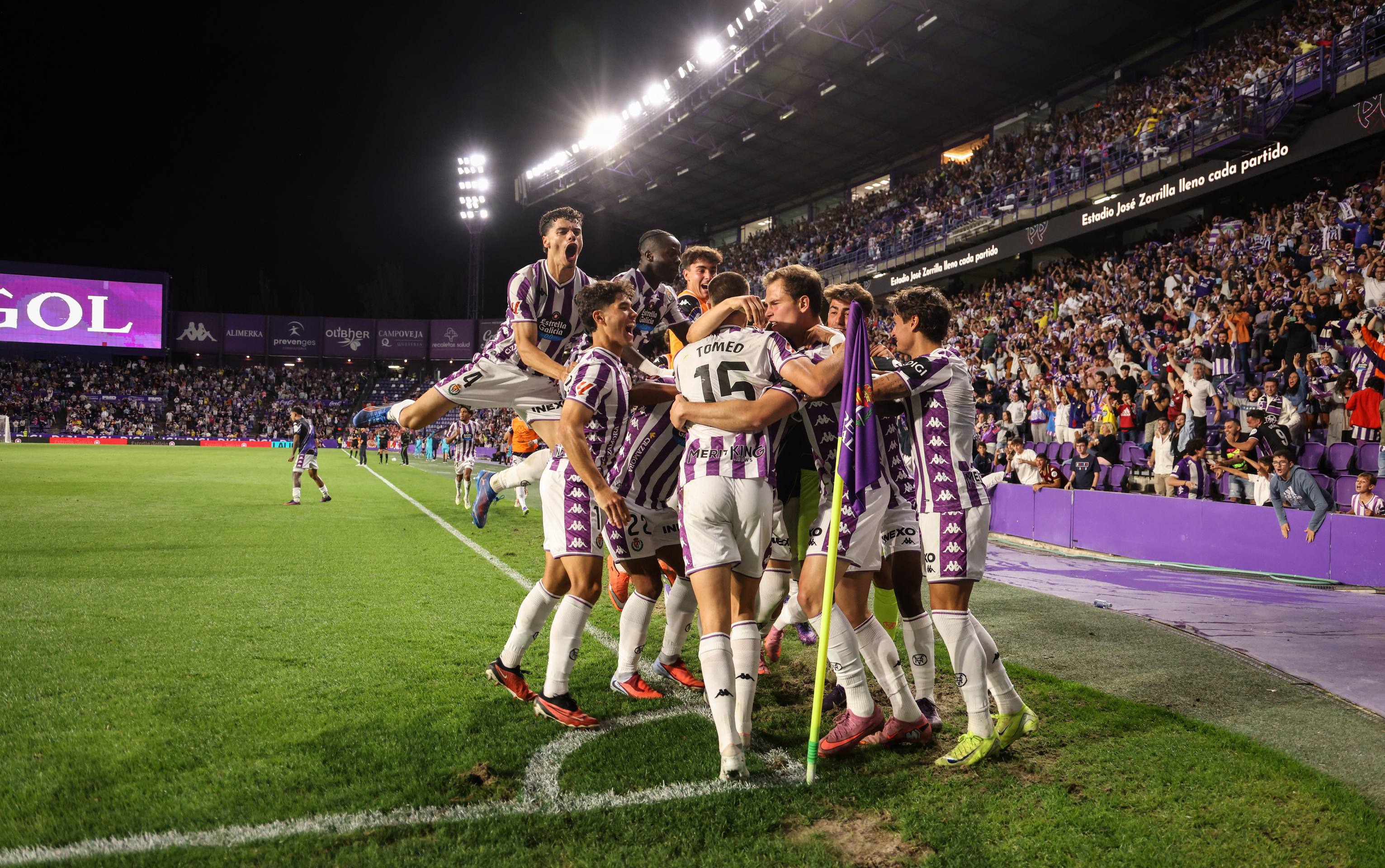 La victoria del Pucela ante el Almería, en imágenes