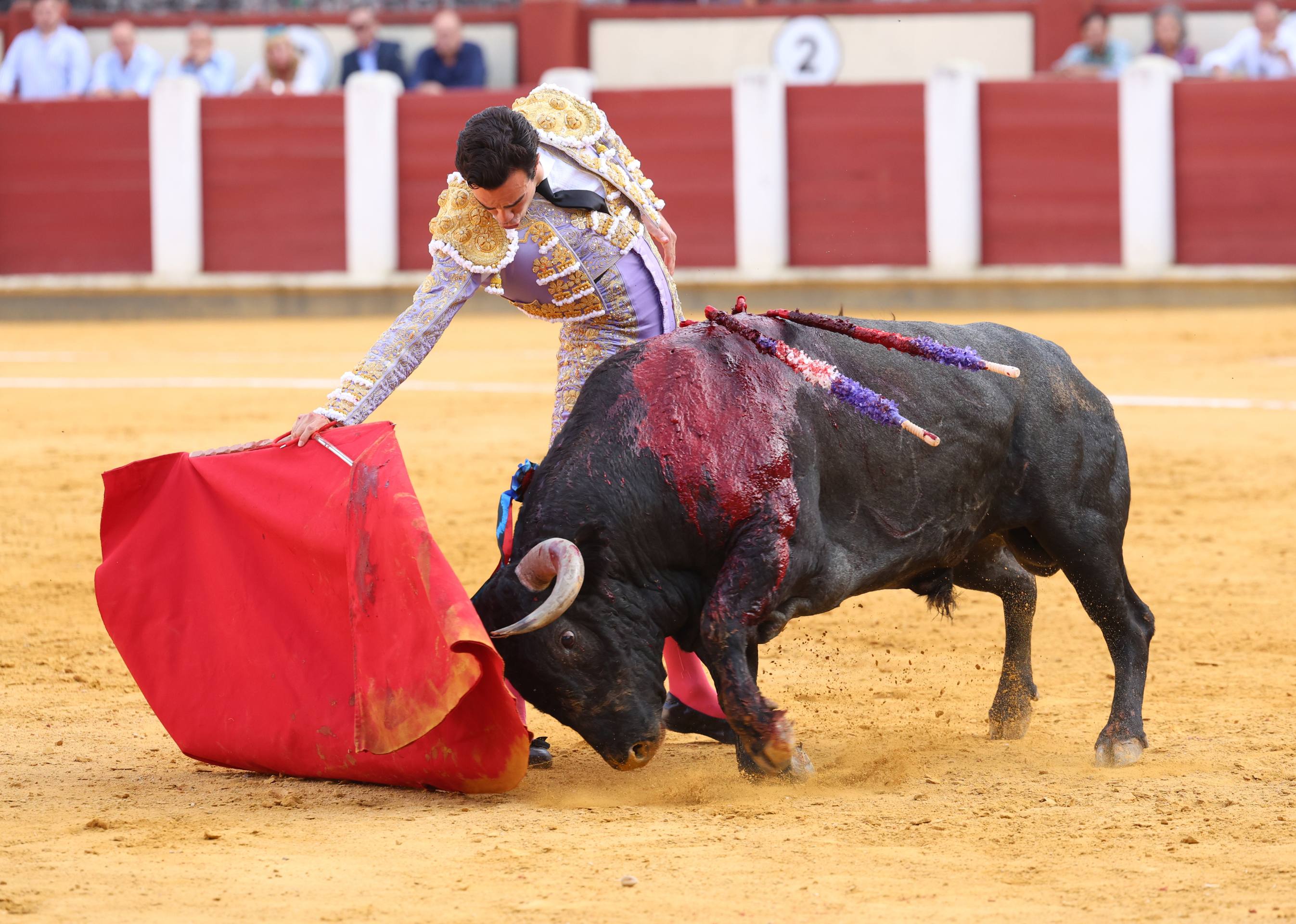 La corrida de toros de Uceda Leal, Jiménez Fortes y Rufo, en imágenes