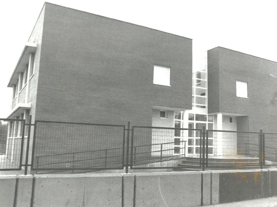 Nuevas escuelas. 18 de octubre de 1992.