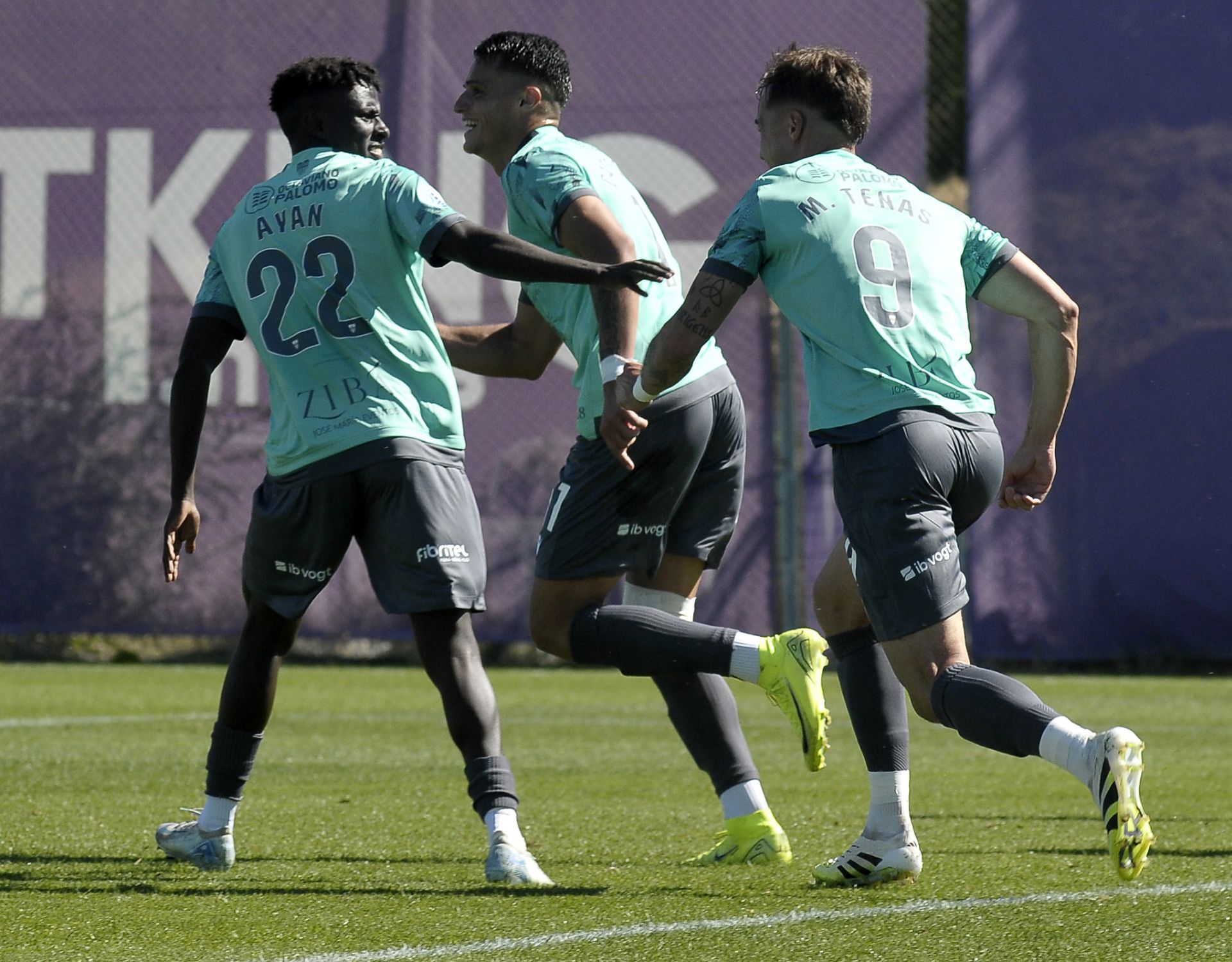 Fotos del partido entre la Segoviana y el Valladolid B