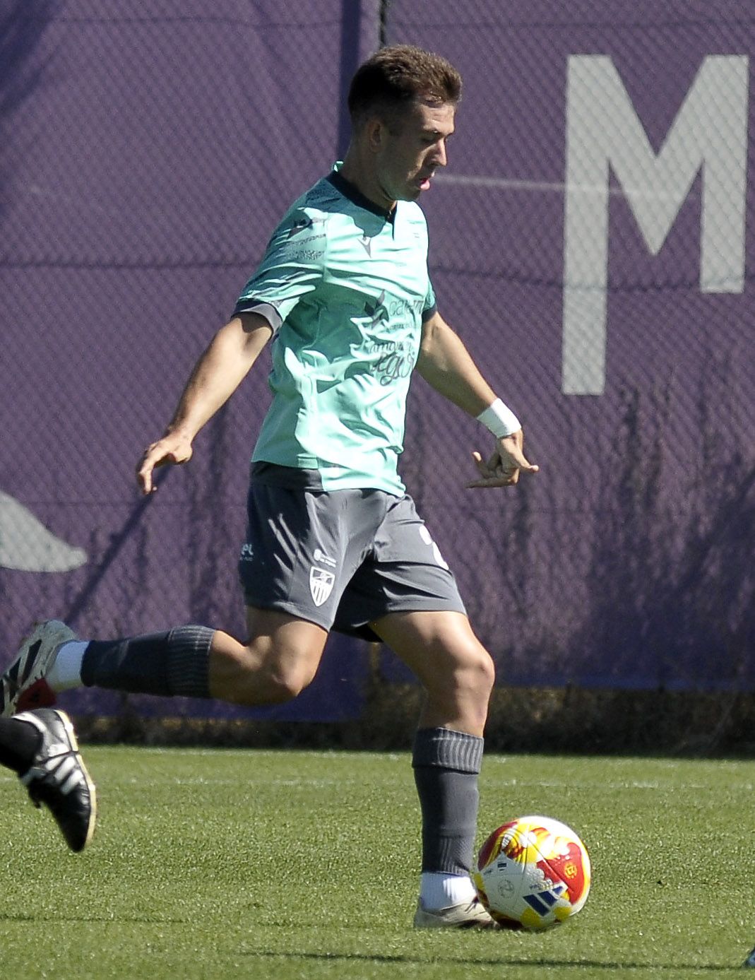Fotos del partido entre la Segoviana y el Valladolid B