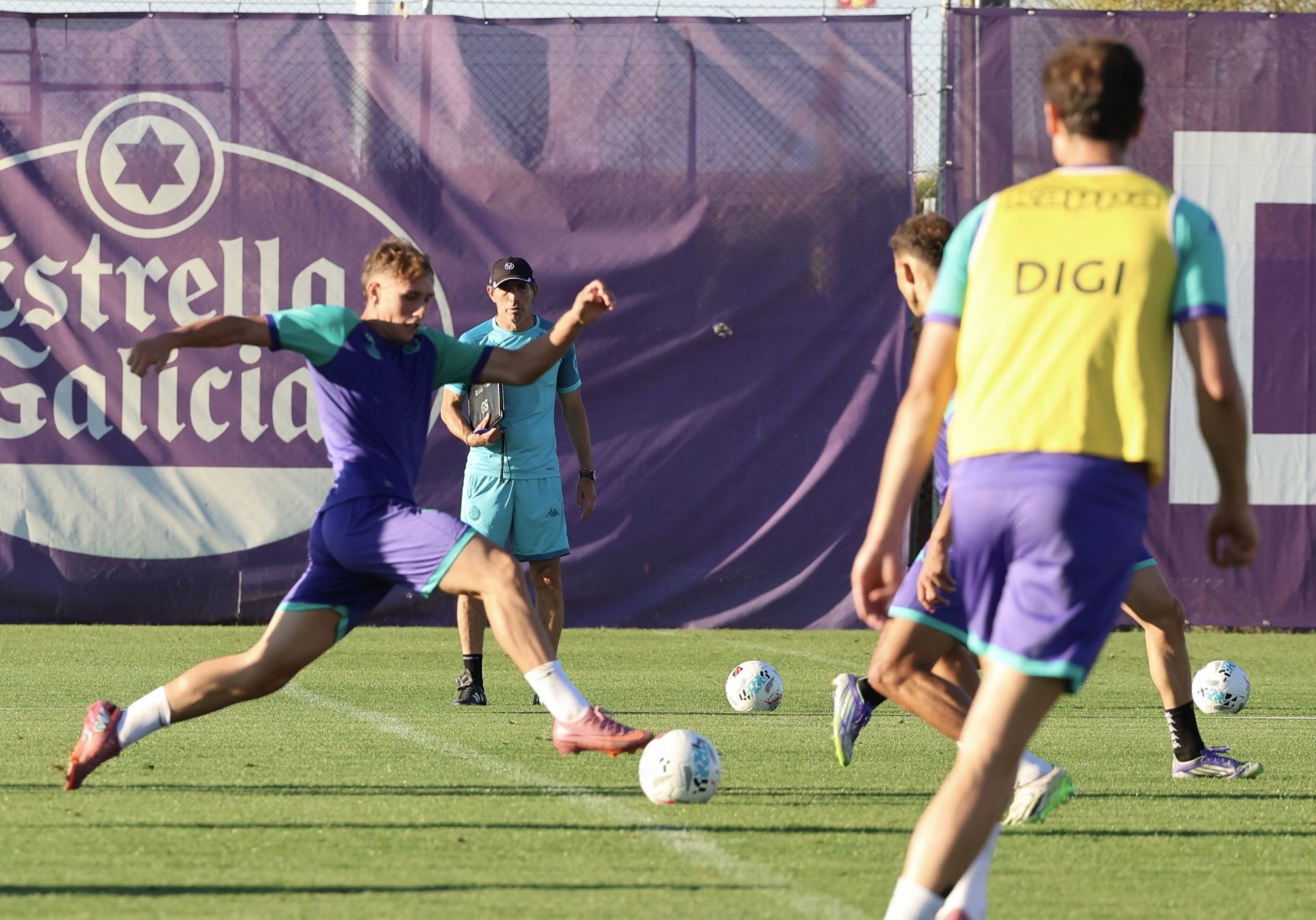 El entrenamiento de este lunes del Real Valladolid en imágenes