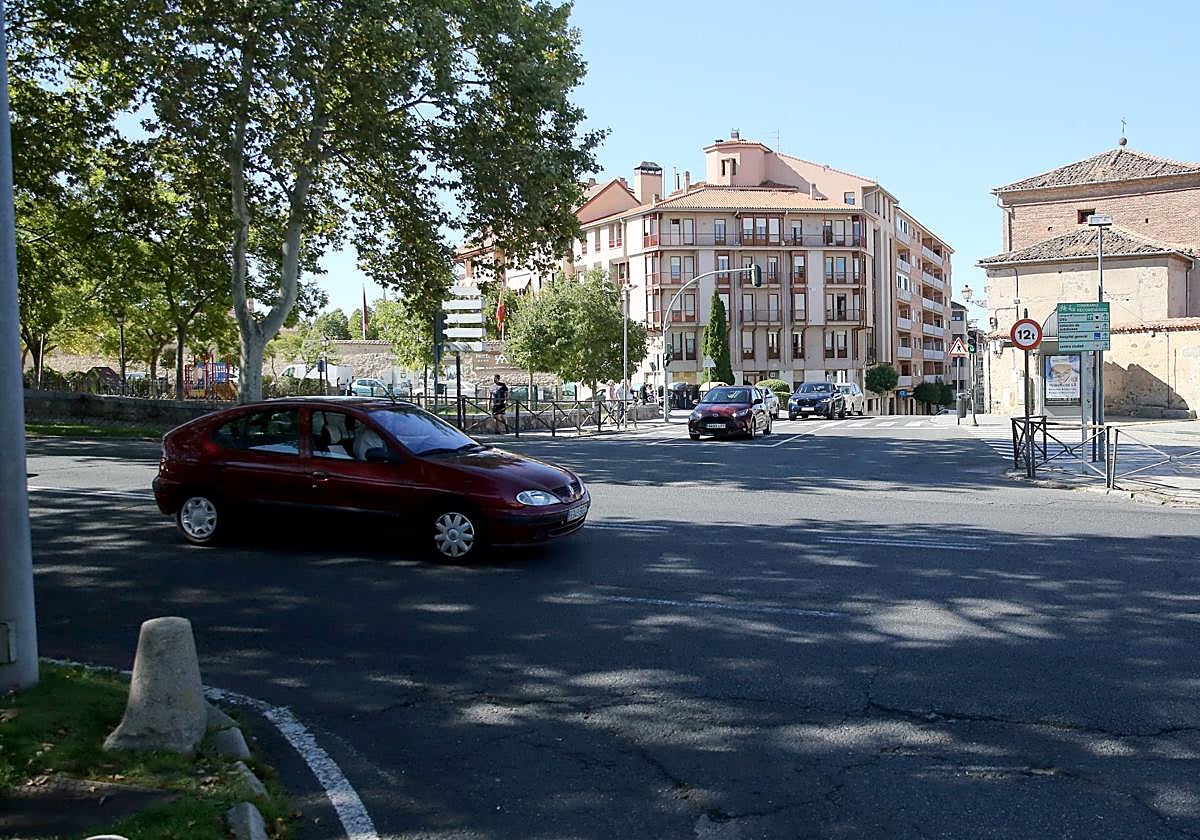Cruce de Padre Claret con Coronel Rexach, lugar donde se habilitaría una rotonda.