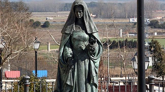 ¿En qué pueblo fue encerrada la reina Juana I de Castilla, llamada 'la Loca', desde 1509 hasta su muerte el 12 de abril de 1555?