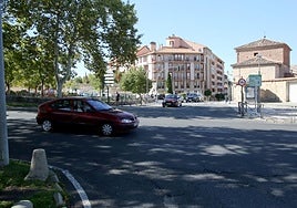 Cruce de Padre Claret con Coronel Rexach, lugar donde se habilitaría una rotonda.