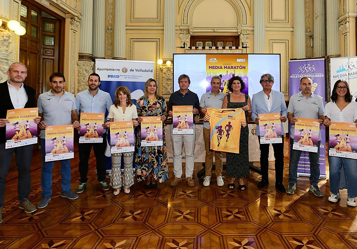 Imagen de la presentación de la prueba, en el salón de recepciones del ayuntamiento.