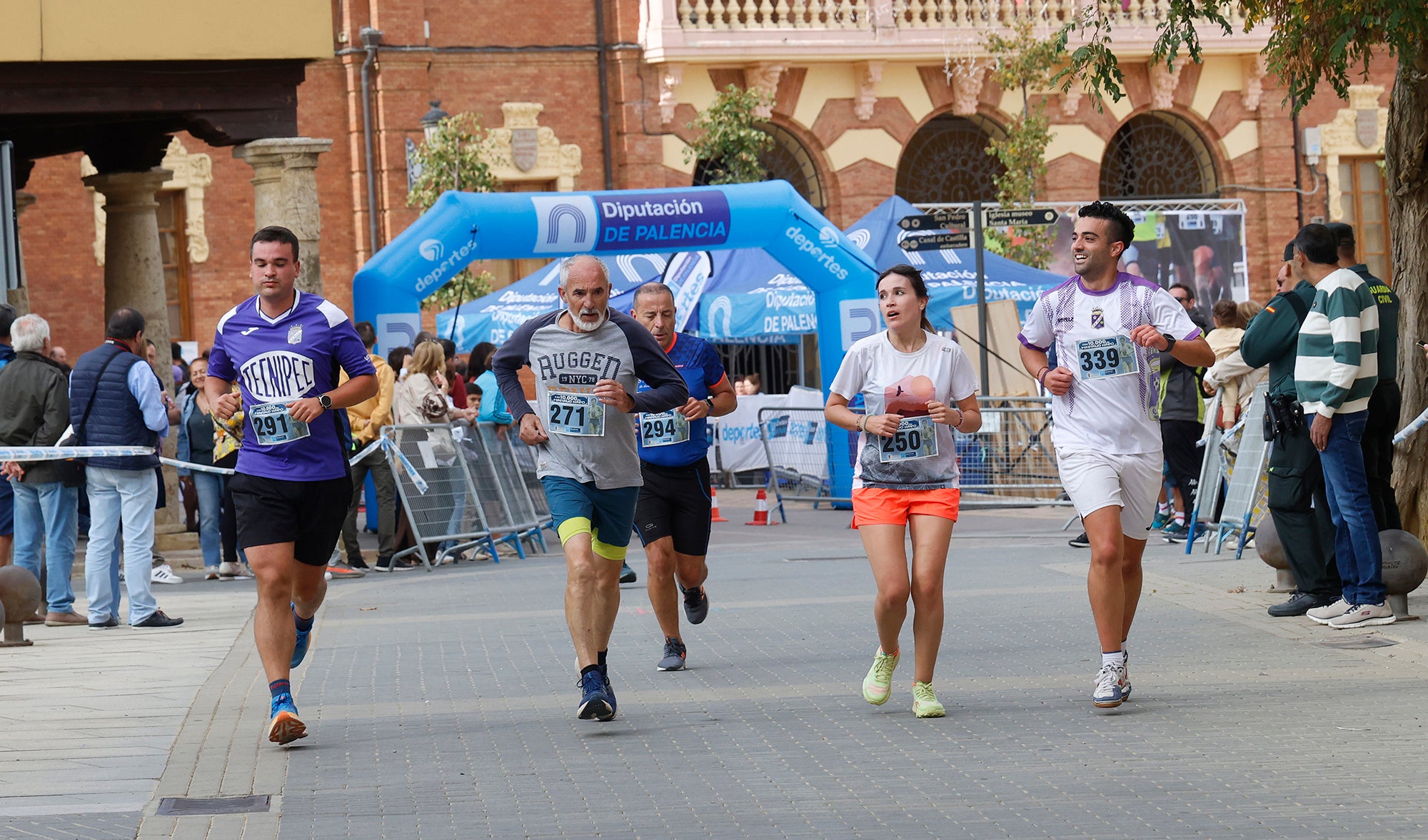 Así ha sido la carrera en honor a Mariano Haro en Becerril