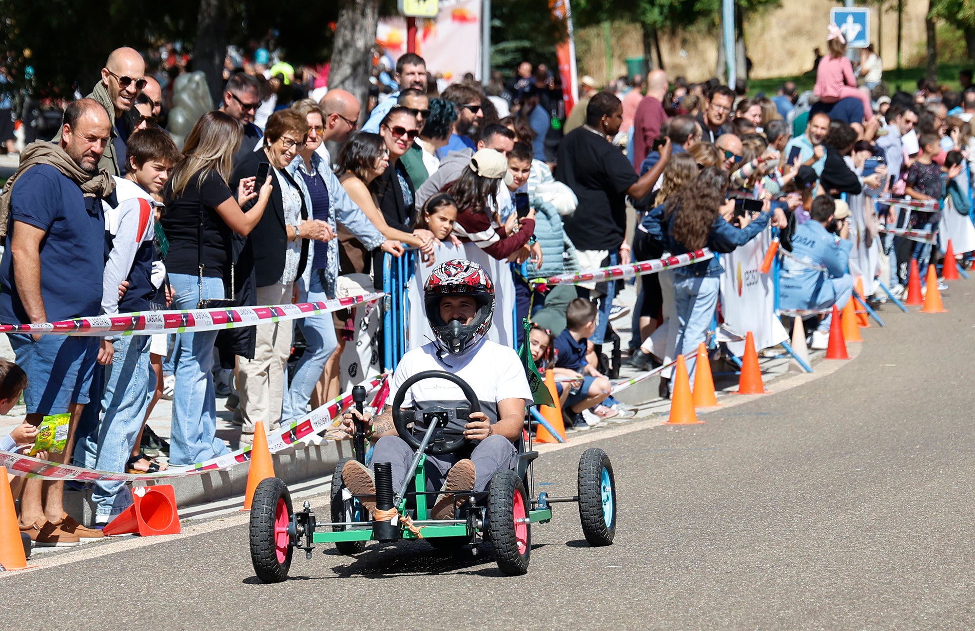 Los autos locos recorren Palencia