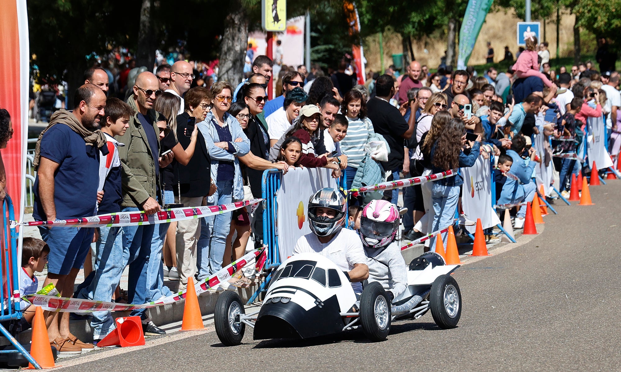 Los autos locos recorren Palencia