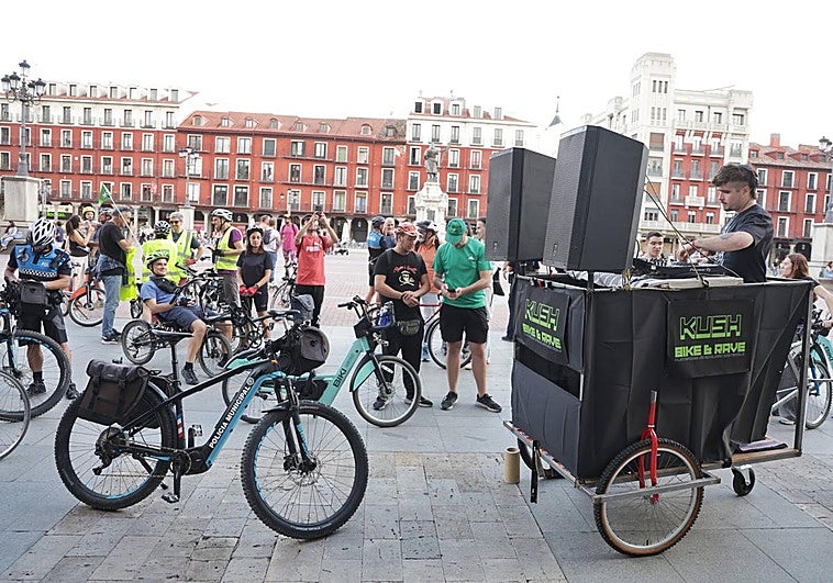 'Bike & Rave', la bicicletada con música electrónica celebrada este sábado en Valladolid