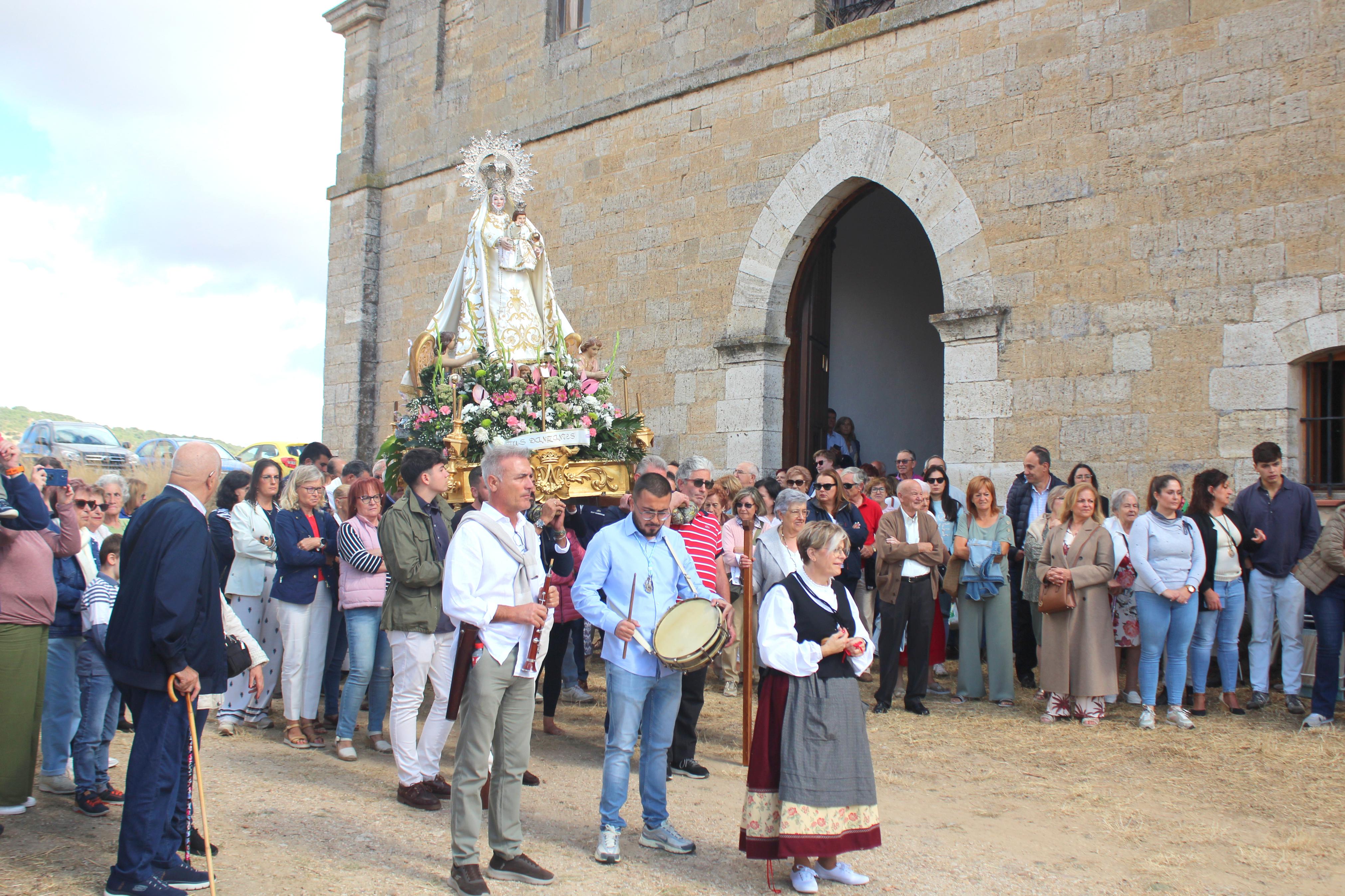 Torquemada se rinde a la Virgen de Valdesalce