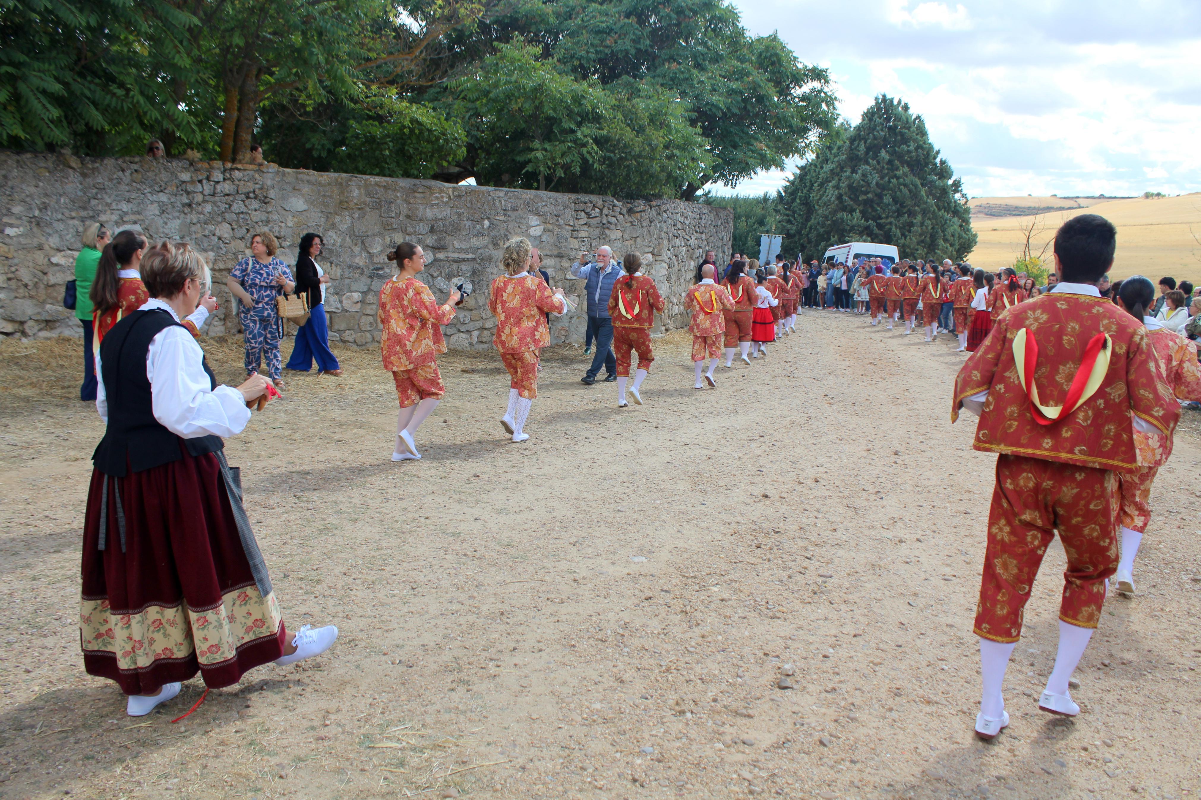 Torquemada se rinde a la Virgen de Valdesalce