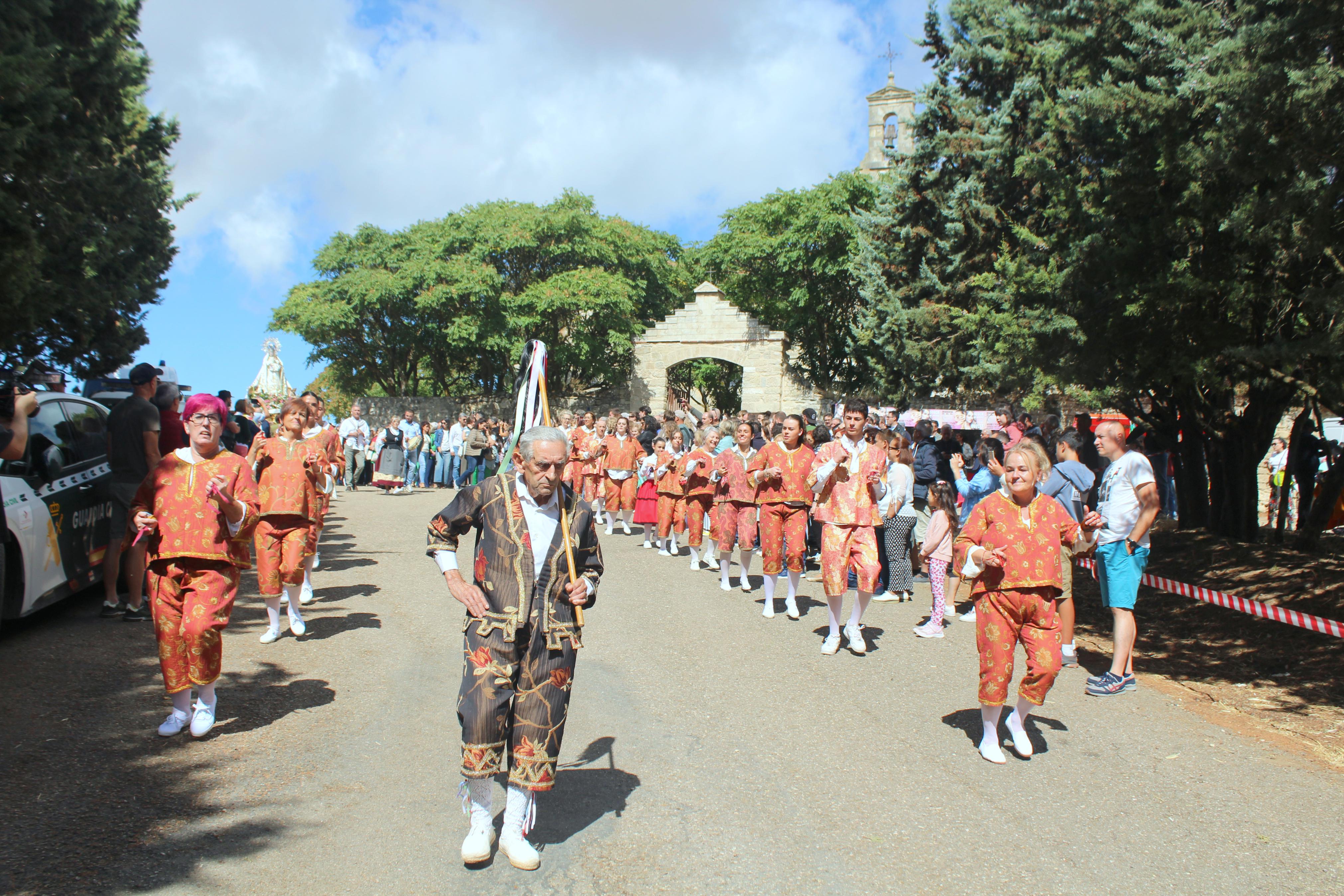 Torquemada se rinde a la Virgen de Valdesalce