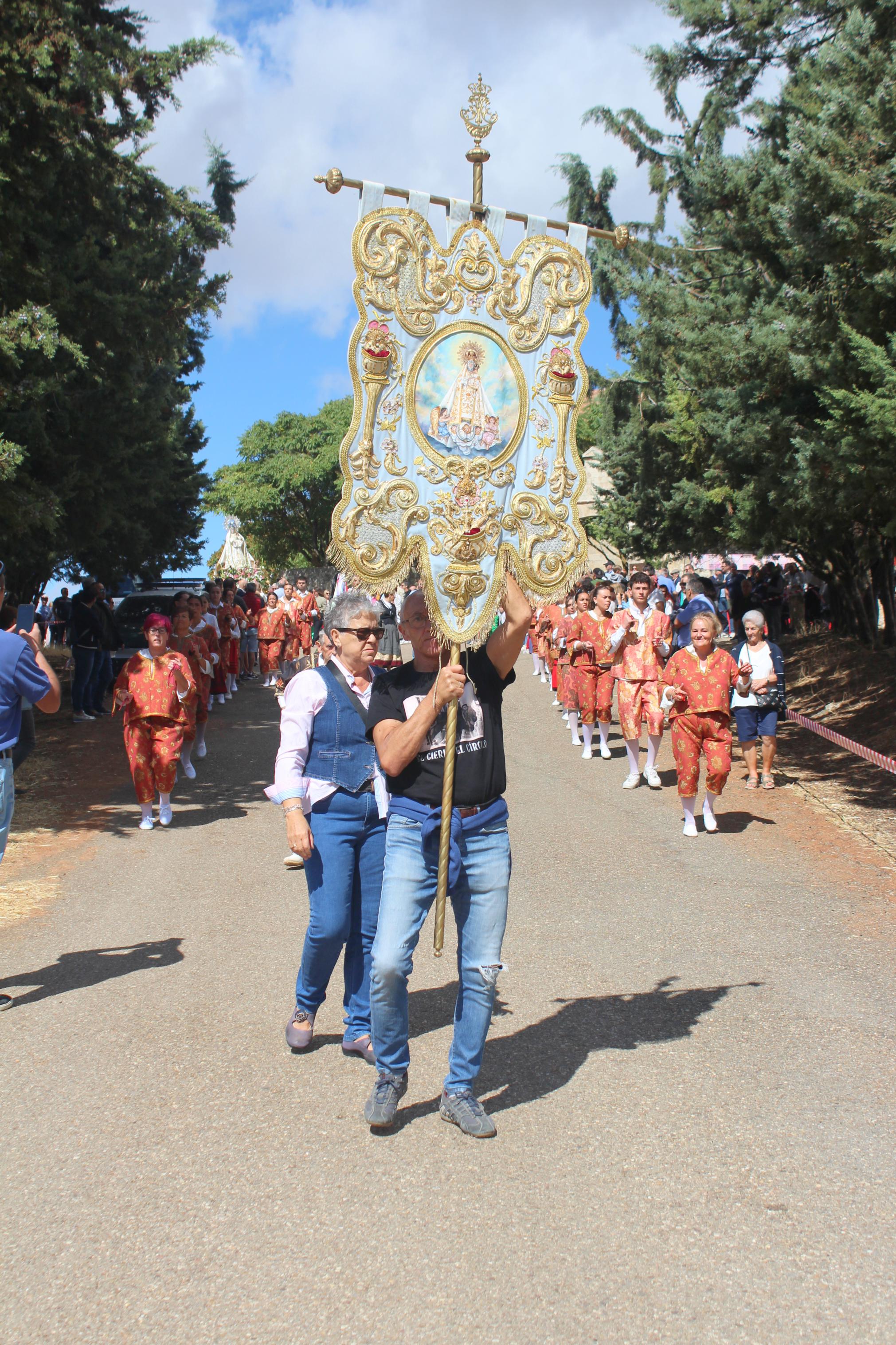 Torquemada se rinde a la Virgen de Valdesalce