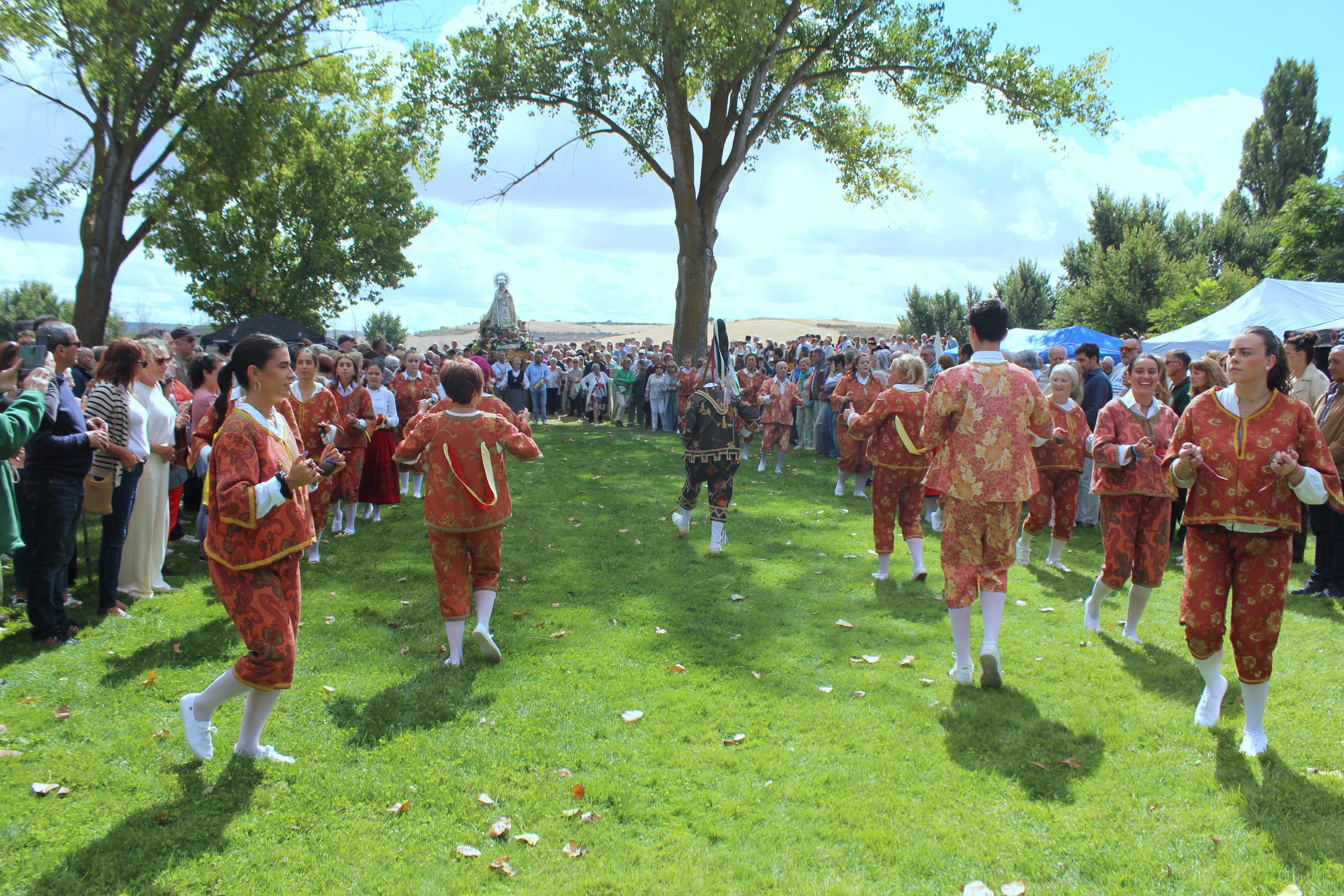 Torquemada se rinde a la Virgen de Valdesalce