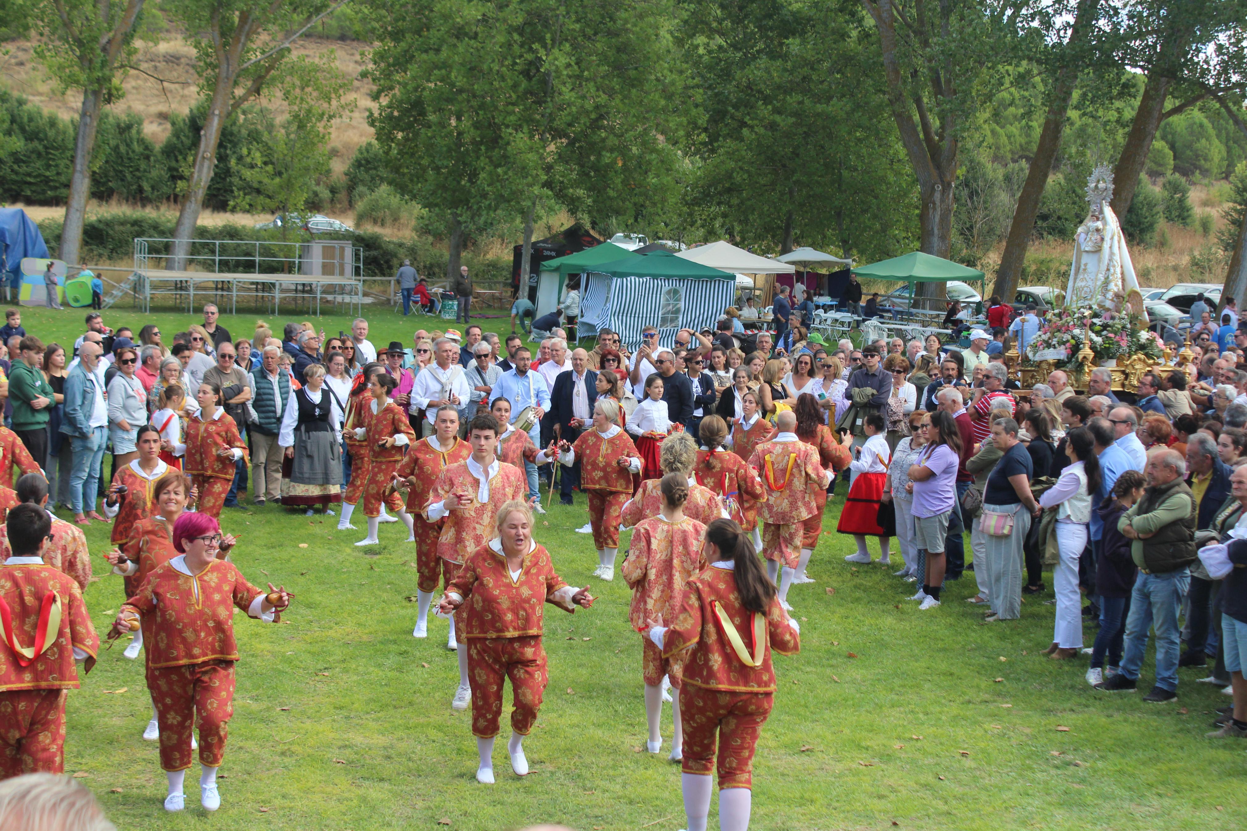 Torquemada se rinde a la Virgen de Valdesalce