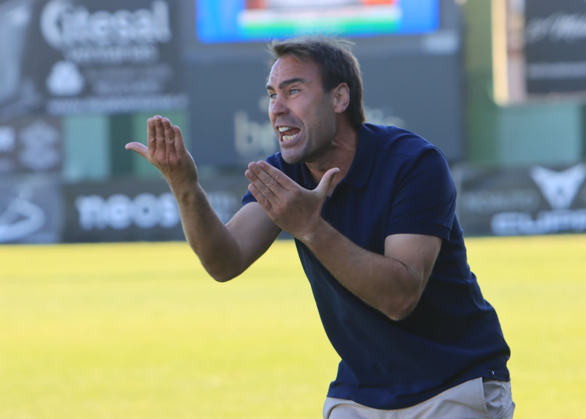 Fotos del triunfo de la Segoviana ante la SD Sarriana