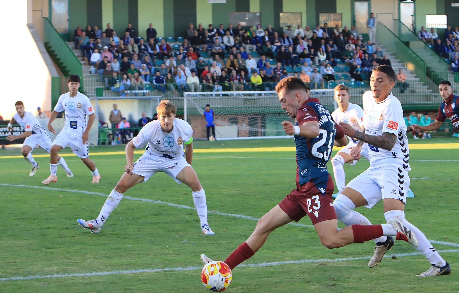 Fotos del triunfo de la Segoviana ante la SD Sarriana