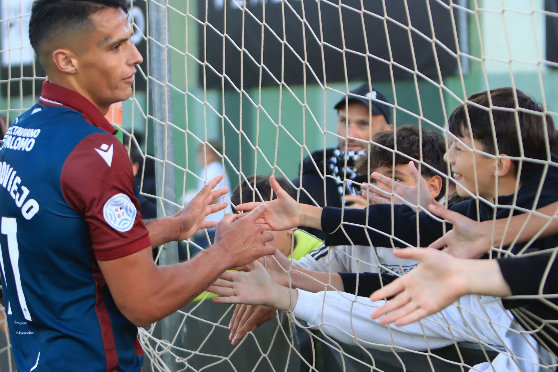 Fotos del triunfo de la Segoviana ante la SD Sarriana