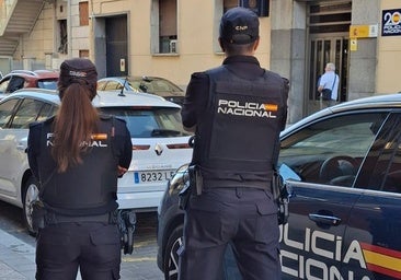 Detenido por robar un patinete eléctrico a golpes al ser sorprendido por su dueño en la plaza de Colón