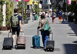 Turistas por Valladolid el pasado mes de agosto.