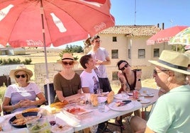 Valdecañas de Cerrato despide el verano con una comida de hermandad