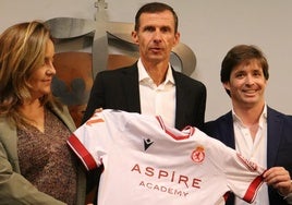 'Cuco' Ziganda, durante su presentación como nuevo entrenador de la Cultural.