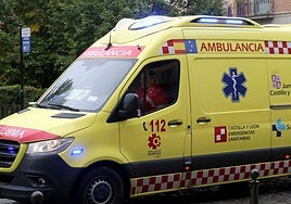 Herido tras volcar su coche en Mélida