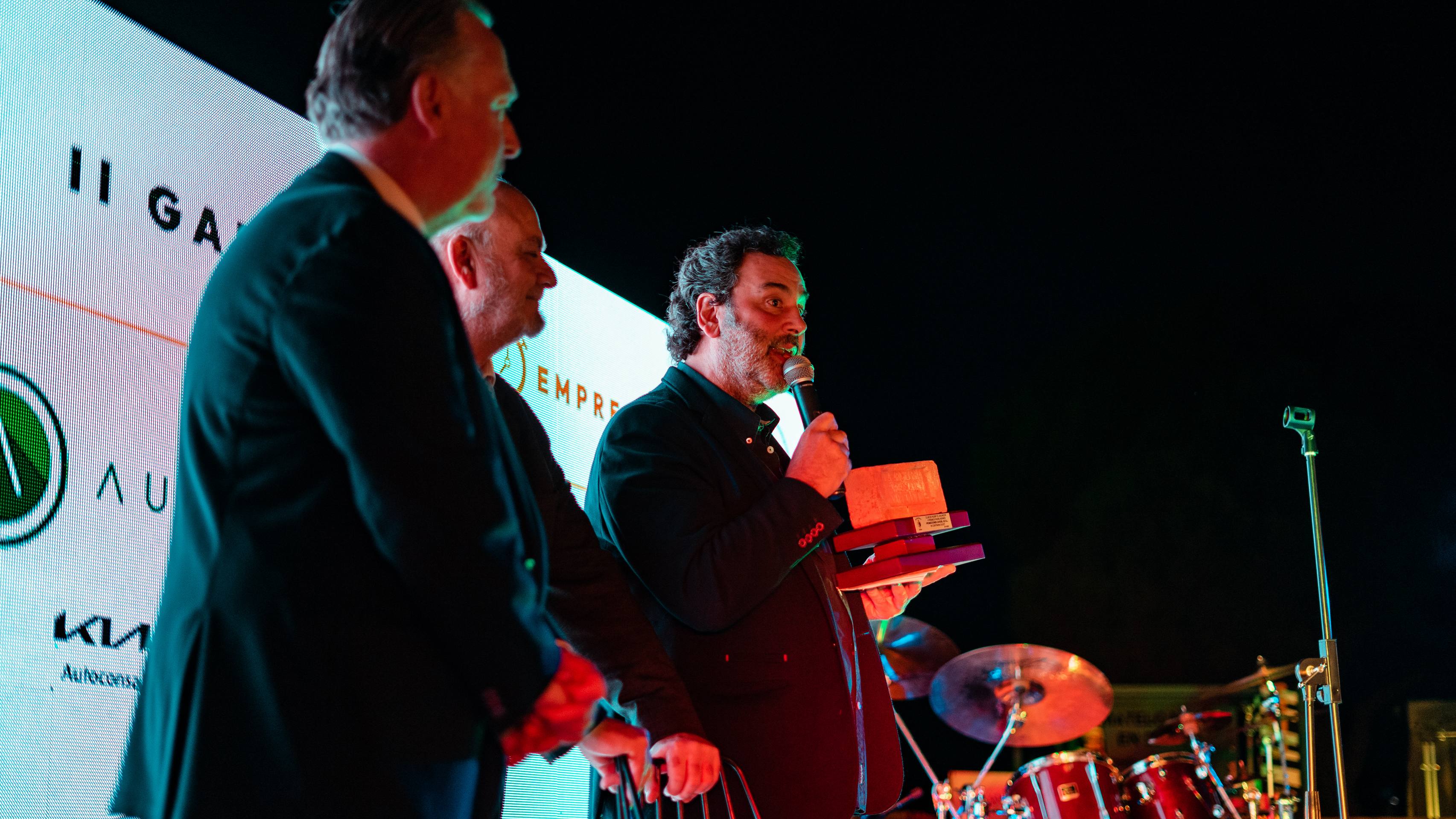 Las imágenes de la gala del 65 aniversario de El Salvador