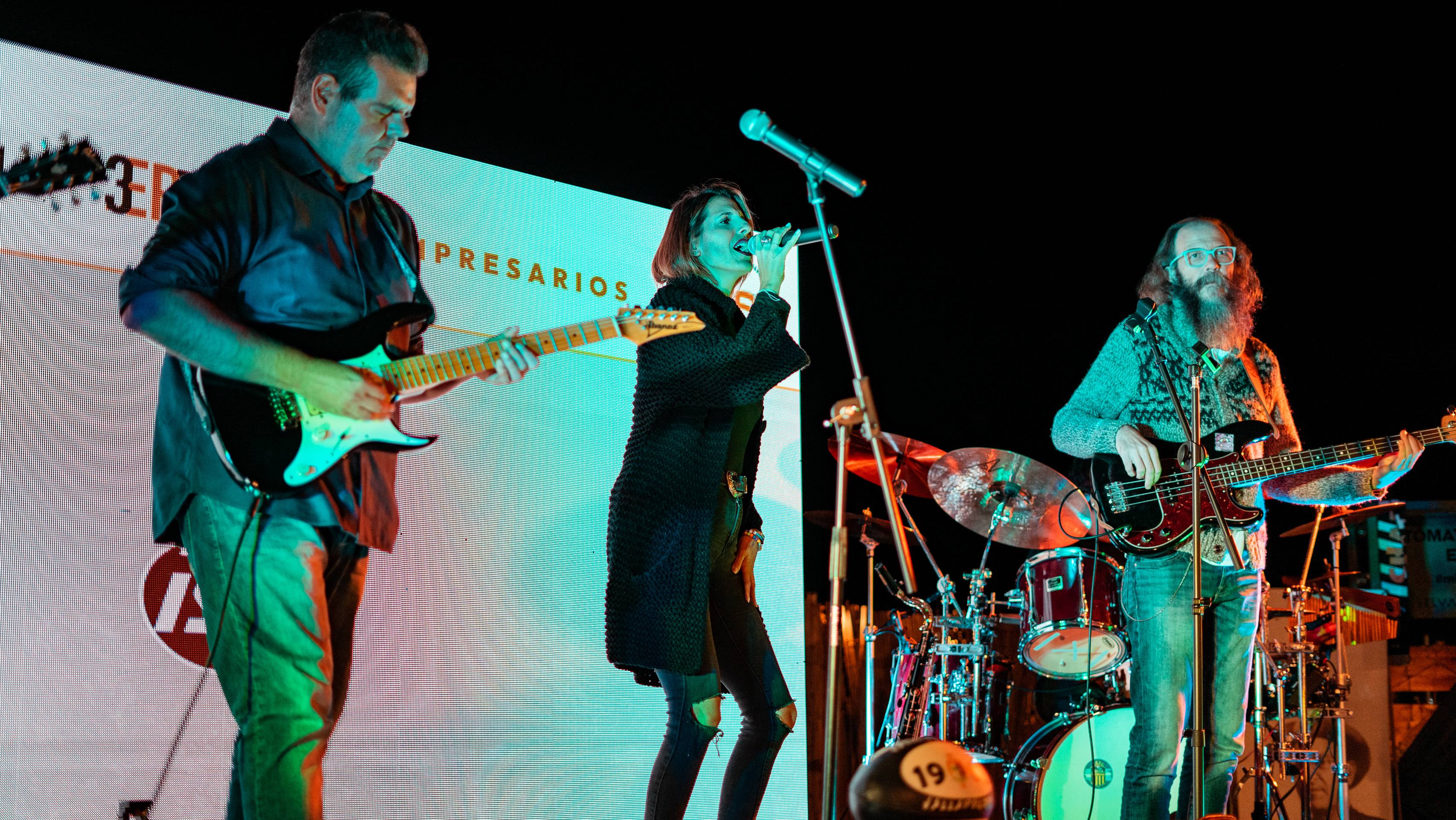 Las imágenes de la gala del 65 aniversario de El Salvador