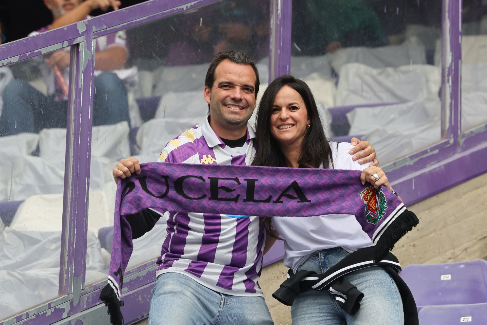 Búscate en la grada del Real Valladolid-Cultural Leonesa 3/4