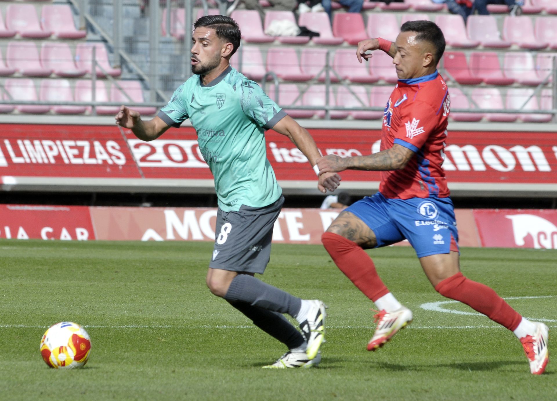 La derrota de la Segoviana en Soria, en imágenes