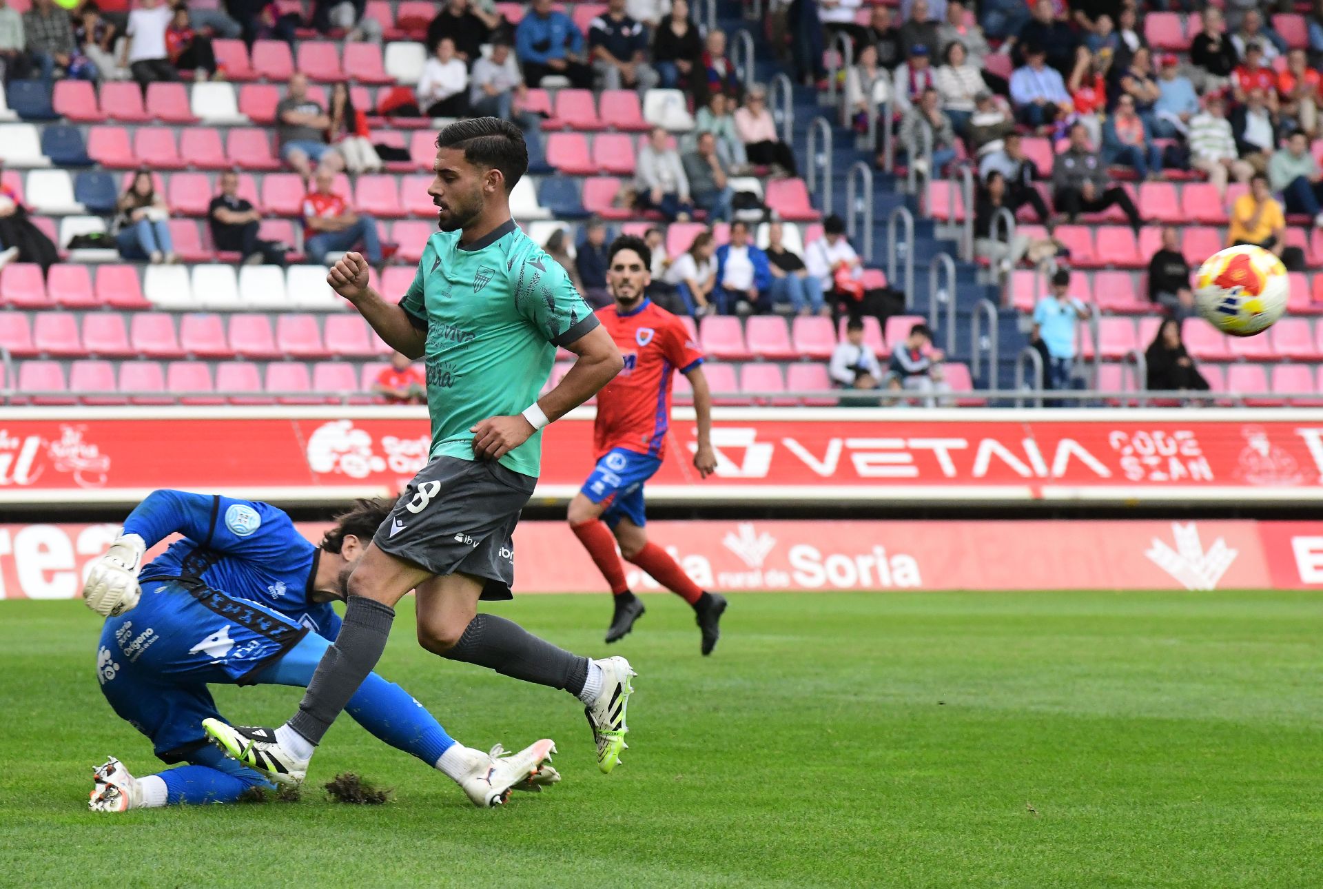 La derrota de la Segoviana en Soria, en imágenes