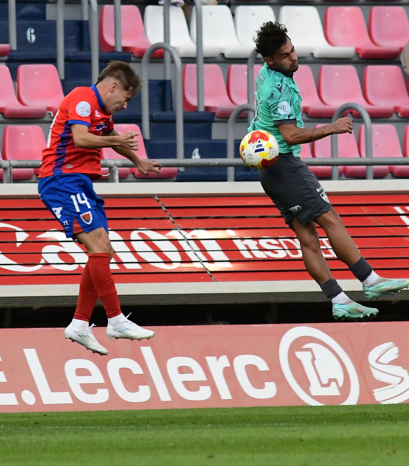 La derrota de la Segoviana en Soria, en imágenes