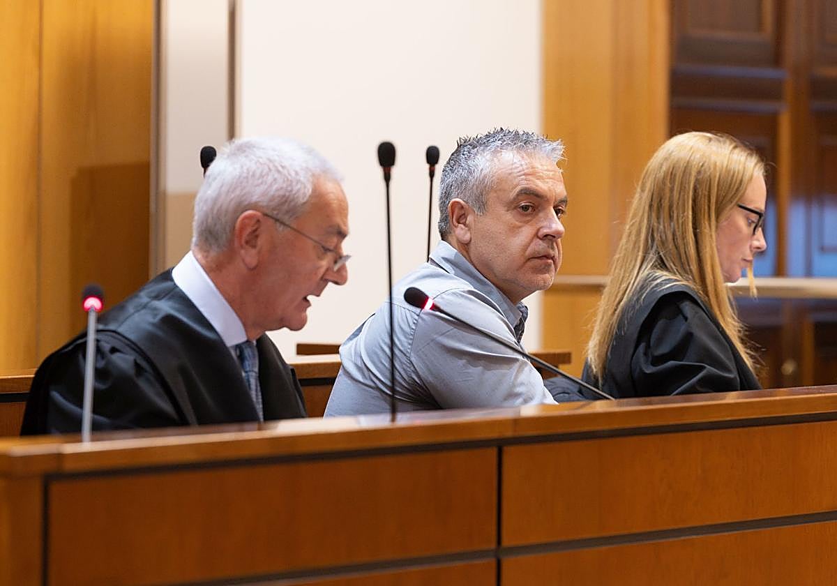 El acusado del triple atropello mortal en Tordesillas, en la Audiencia de Valladolid.