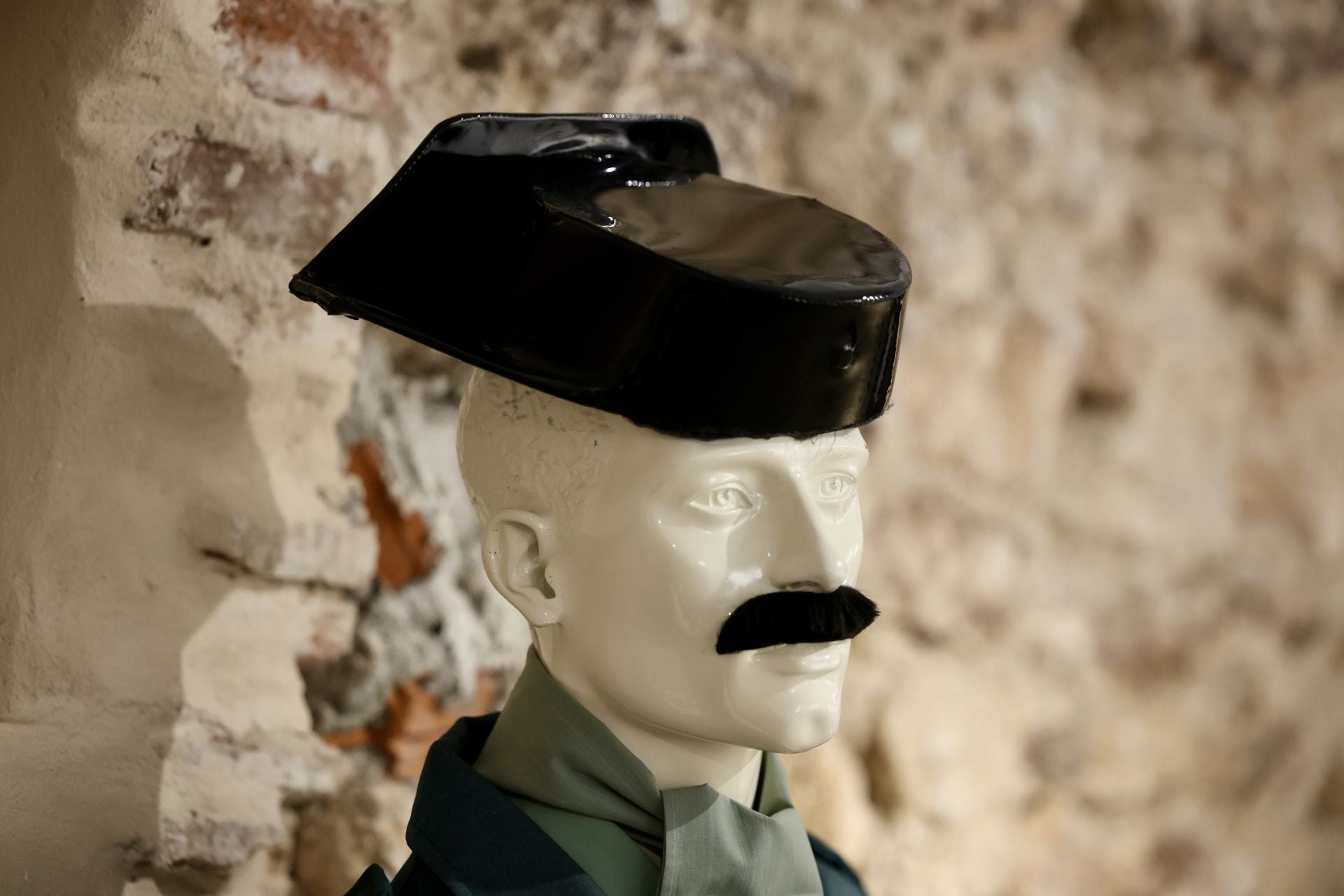 La historia de la Guardia Civil de Valladolid, en imágenes