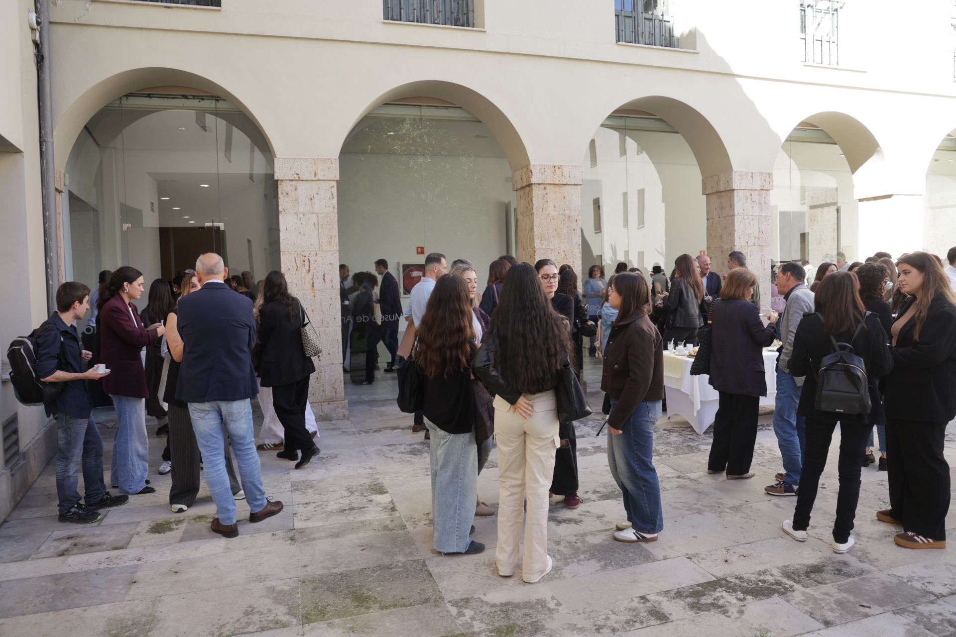 Asistentes al V Encuentro de Periodismo Miguel Delibes.