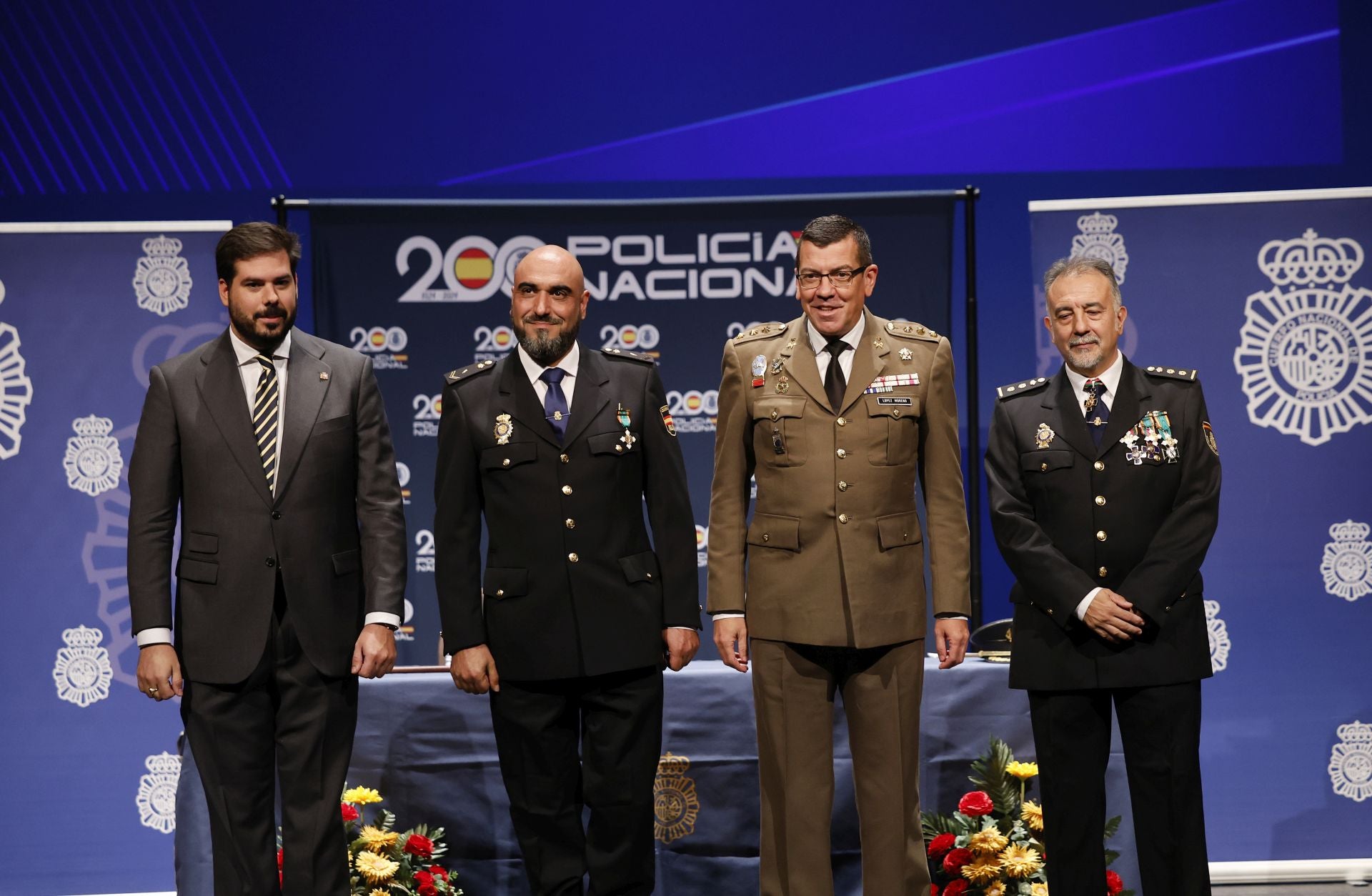 La Policía honra a sus patronos