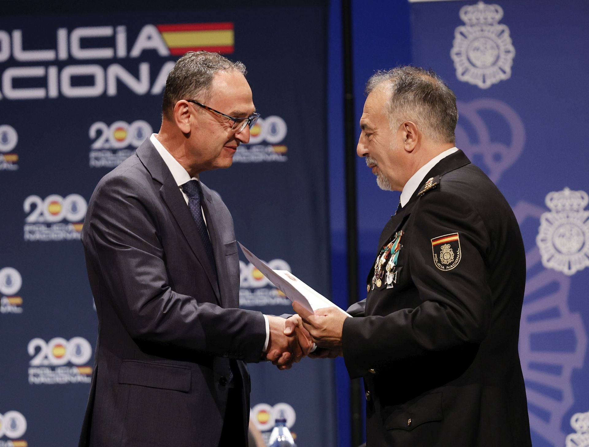 La Policía honra a sus patronos