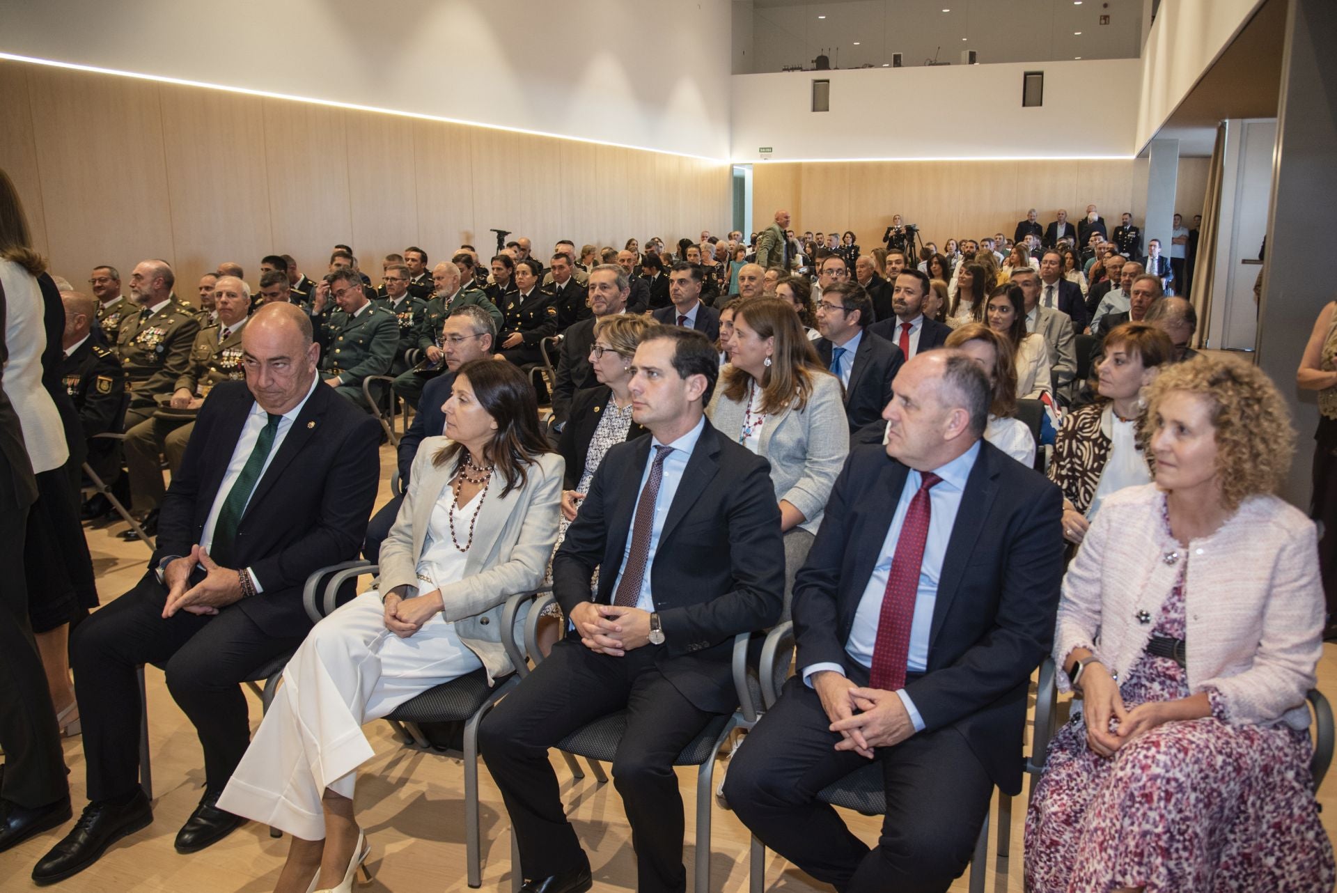 Segovia arropa a la Policía Nacional en su festividad