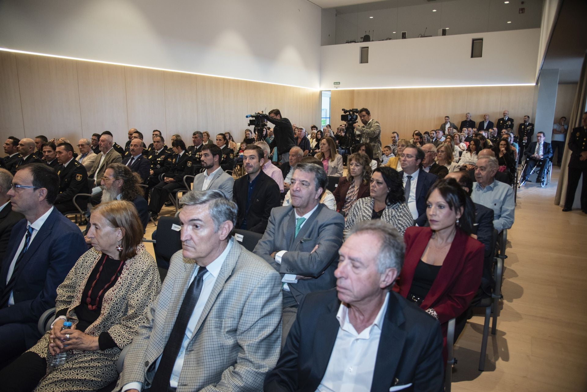 Segovia arropa a la Policía Nacional en su festividad