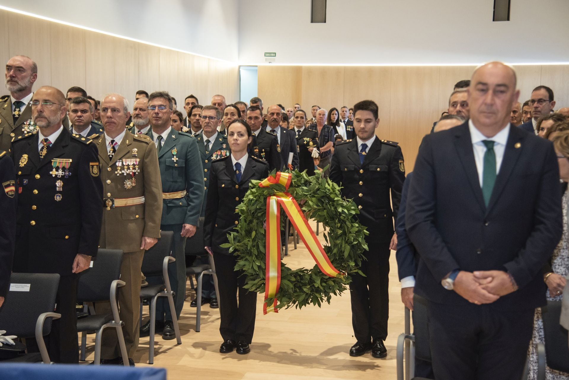 Segovia arropa a la Policía Nacional en su festividad