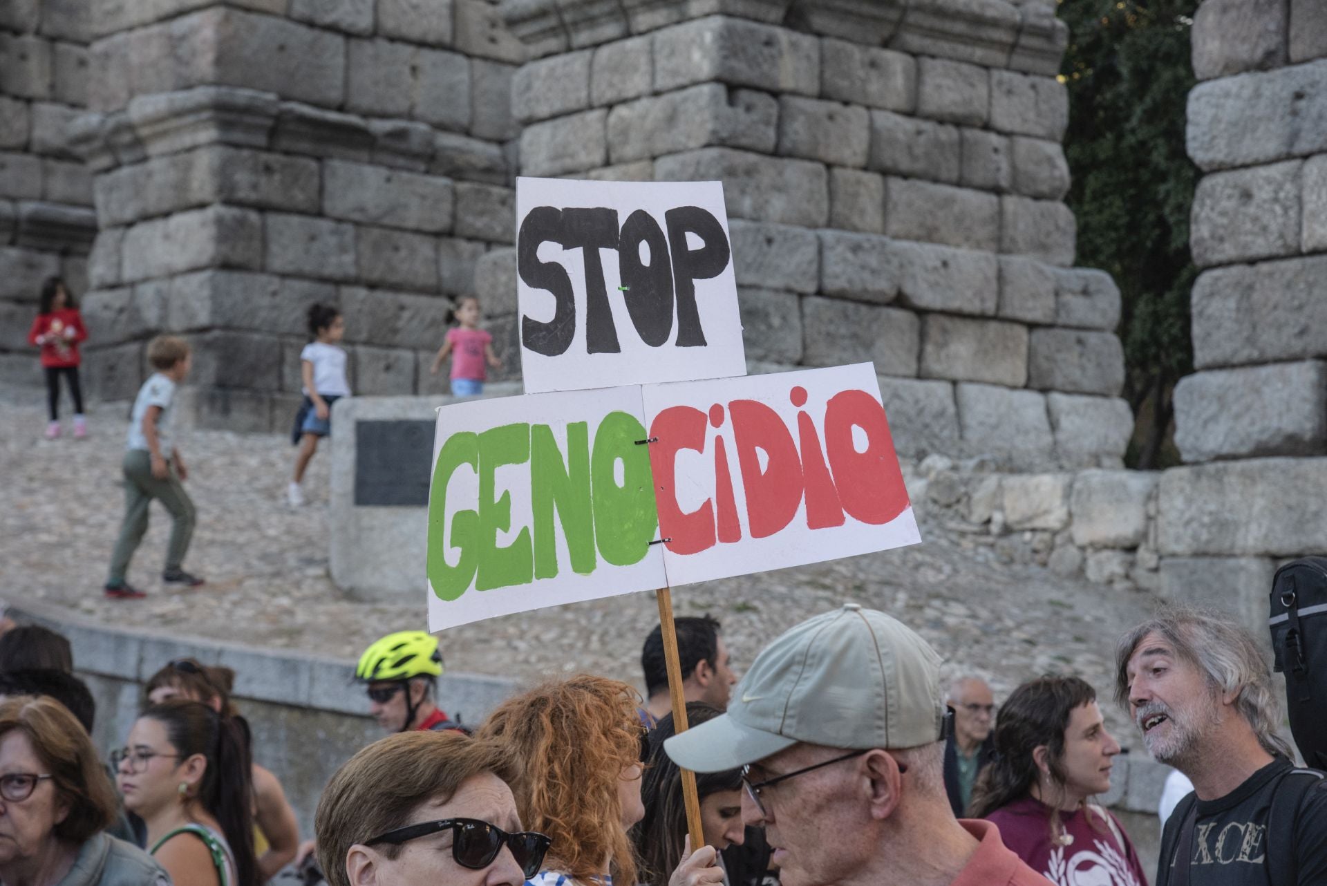 Las manifestaciones en Segovia por Gaza, en imágenes