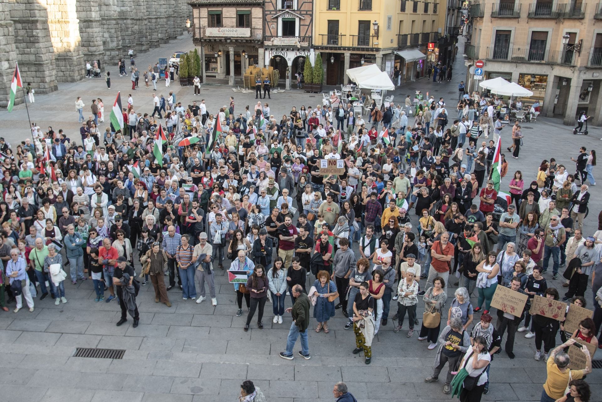 Las manifestaciones en Segovia por Gaza, en imágenes