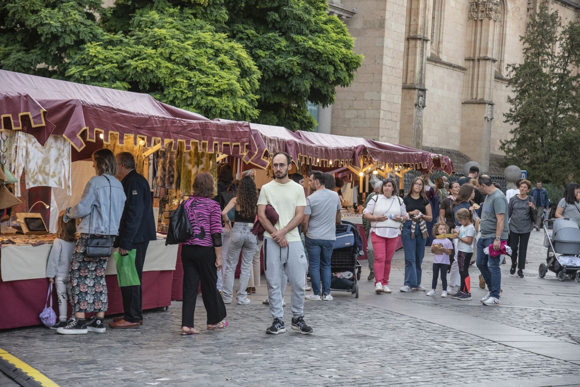 Las horas previas a la proclamación de Isabel, en imágenes