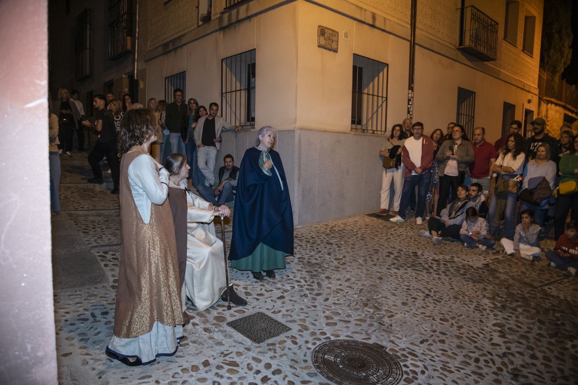 Las horas previas a la proclamación de Isabel, en imágenes