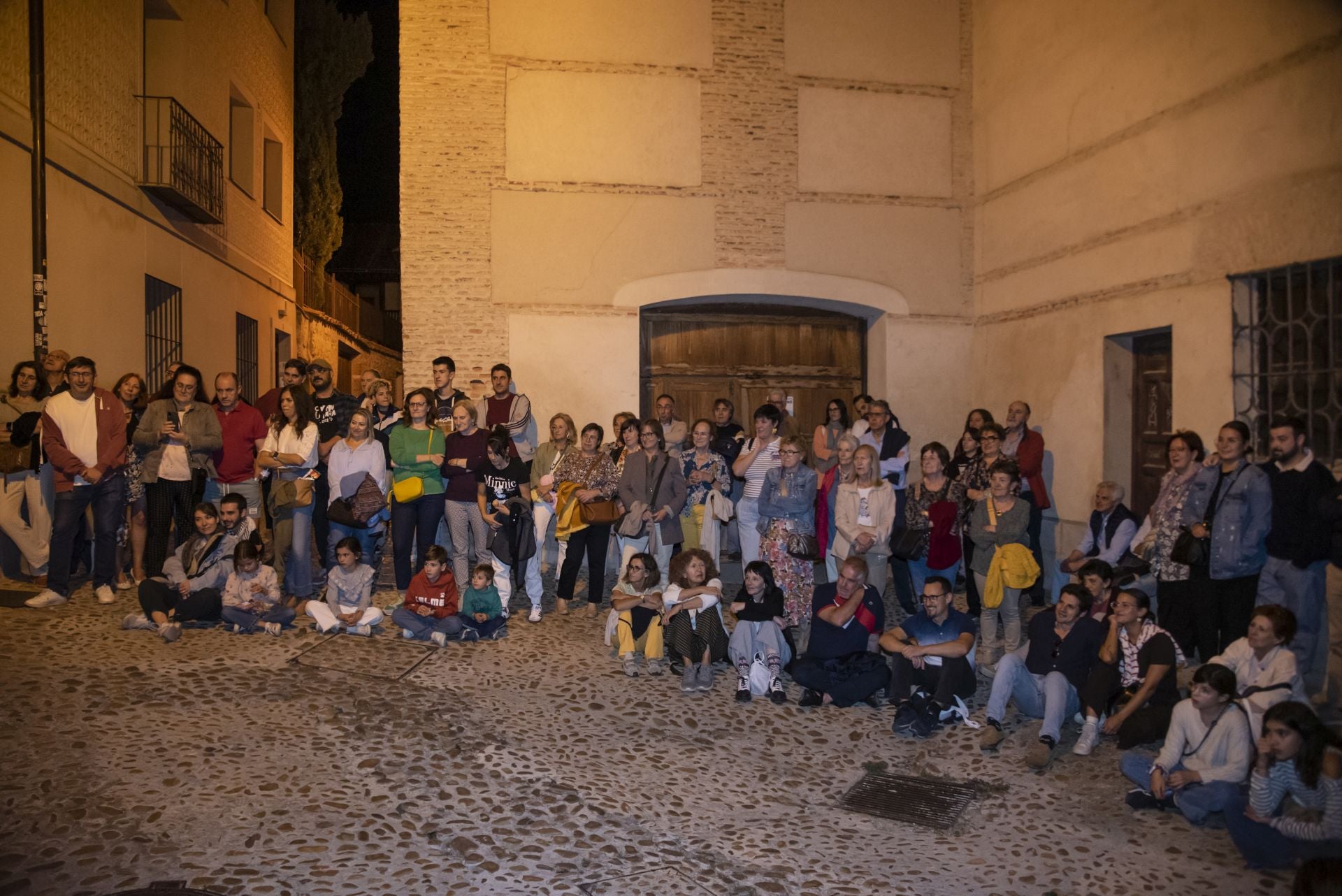 Las horas previas a la proclamación de Isabel, en imágenes