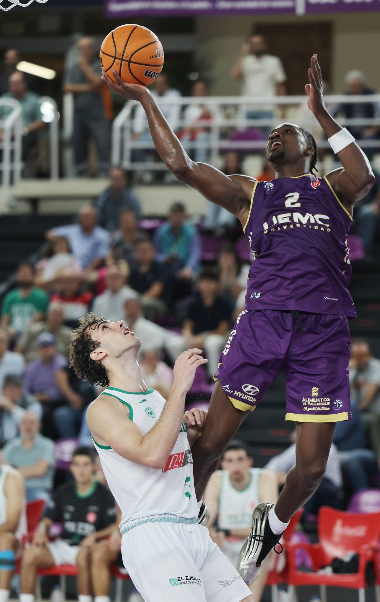 La primera victoria del UEMC Ciudad de Valladolid, en imágenes
