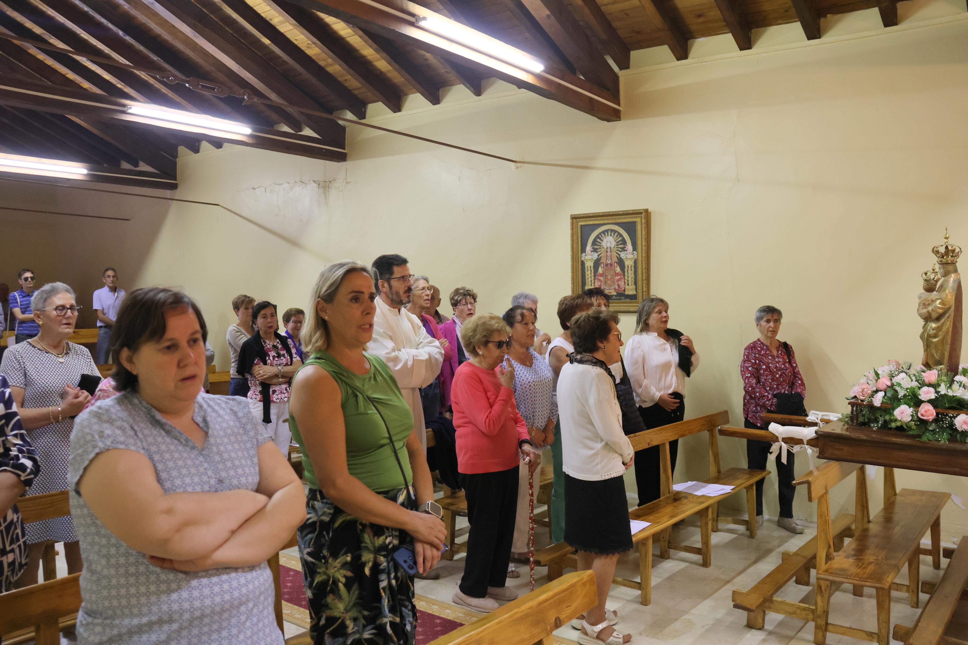 Cobos de Cerrato danza a sus Patronas