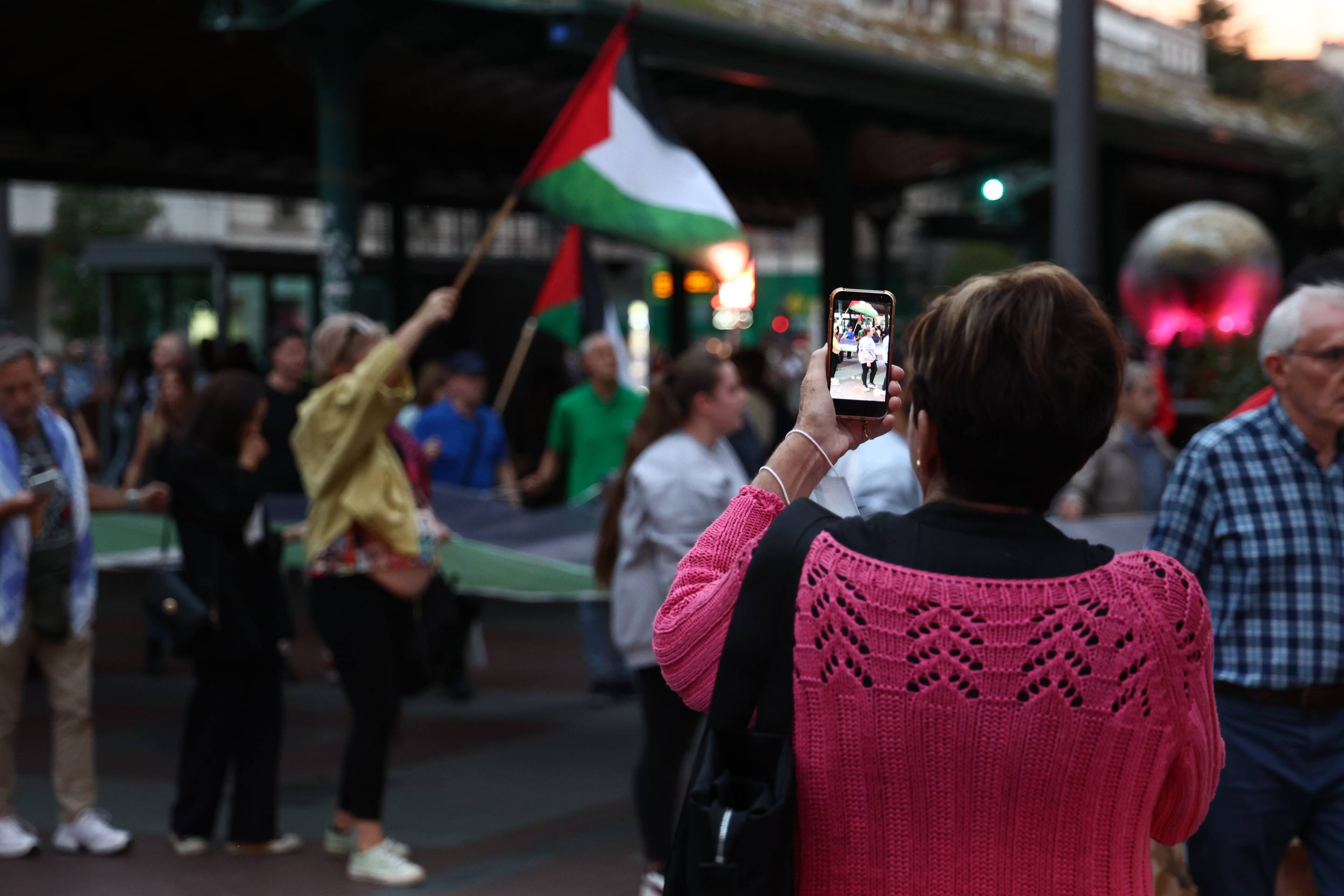 Las imágenes del manifestación propalestina en Valladolid